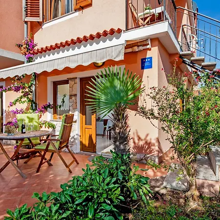 Josip 2304 Lägenhet