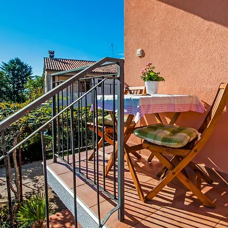 Apartments Borche *