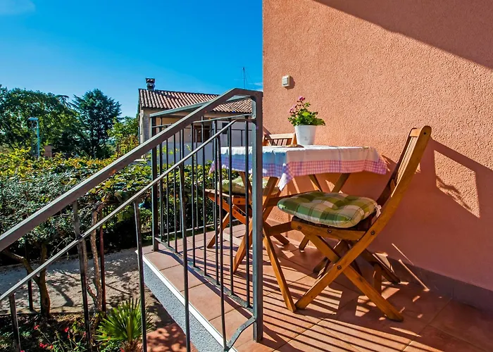 Apartments Borche *